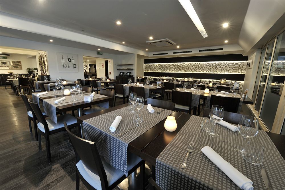 Bivius Hotel Restaurant Luxembourg Strassen Exterior photo